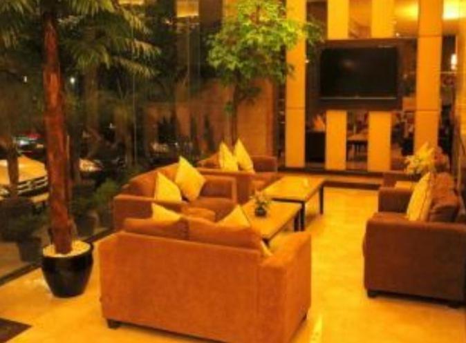 The Newton Hotel Bandung Extérieur photo