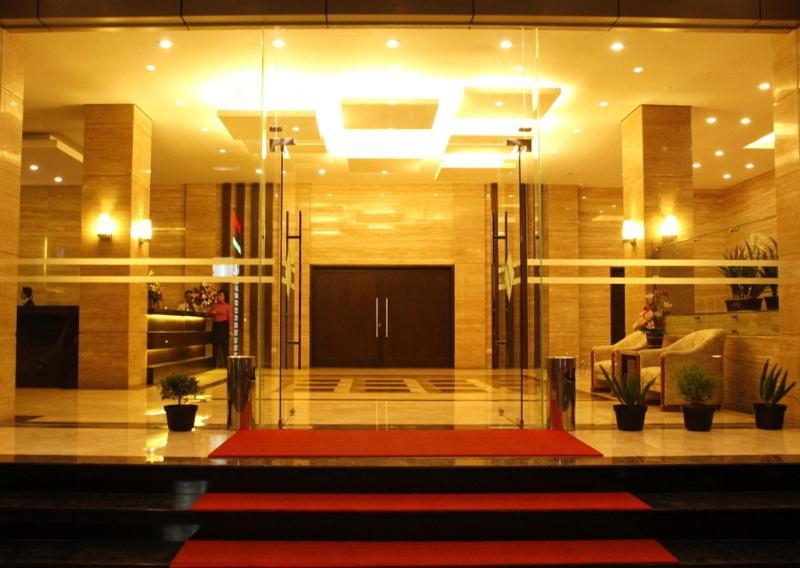 The Newton Hotel Bandung Extérieur photo